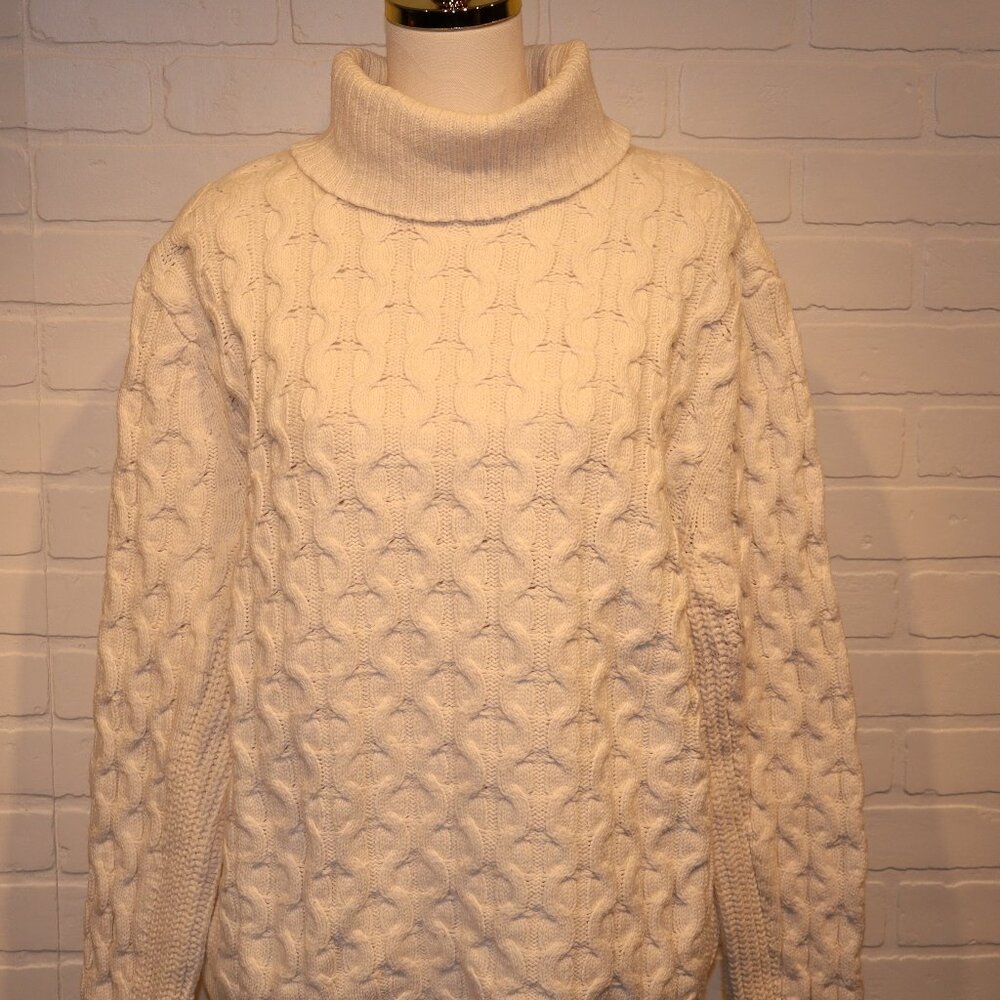 Mutual Weave Cream Turtleneck Sweater